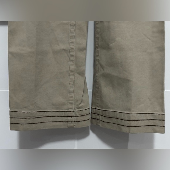 ✨NWT✨ Cabela's: Women’s Lifestyle Collection Pants- Size 10 - Picture 2 of 11